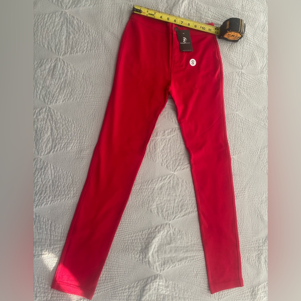 Red Jeggings with Slim Fit and Smooth Texture